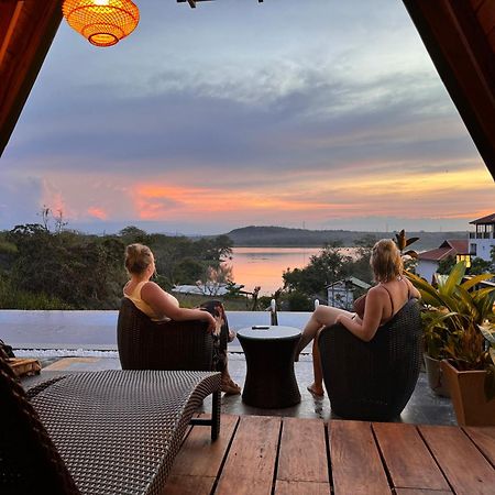 Sundown Lake Hotel & Spa Habarana Esterno foto