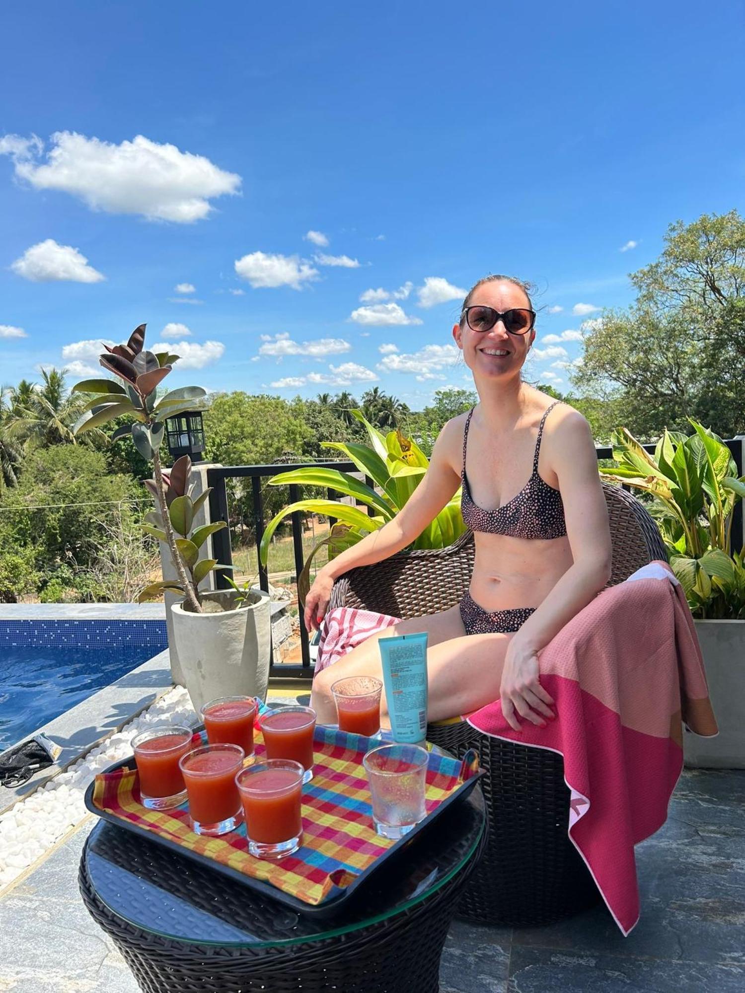 Sundown Lake Hotel & Spa Habarana Esterno foto